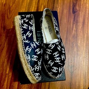 Chanel blk and white Esperdrille